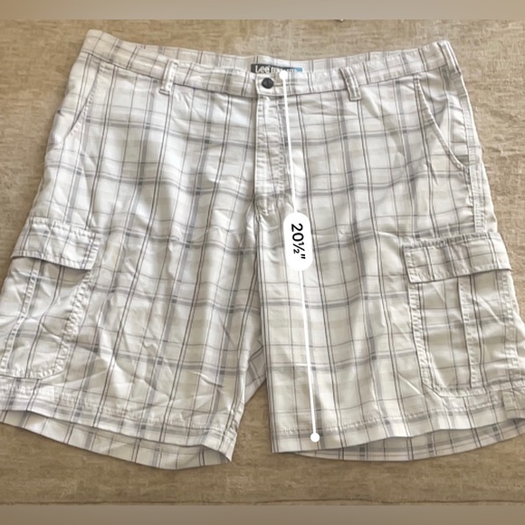 Lee Other - Lee Dungarees Cargo White & Gray/Blue Plaid Shorts 42